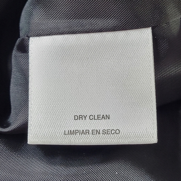 Le Suit Blazer Size 8P Black White Textured Slit Cuff Lightweight 3/4 Sleeve - Picture 7 of 11